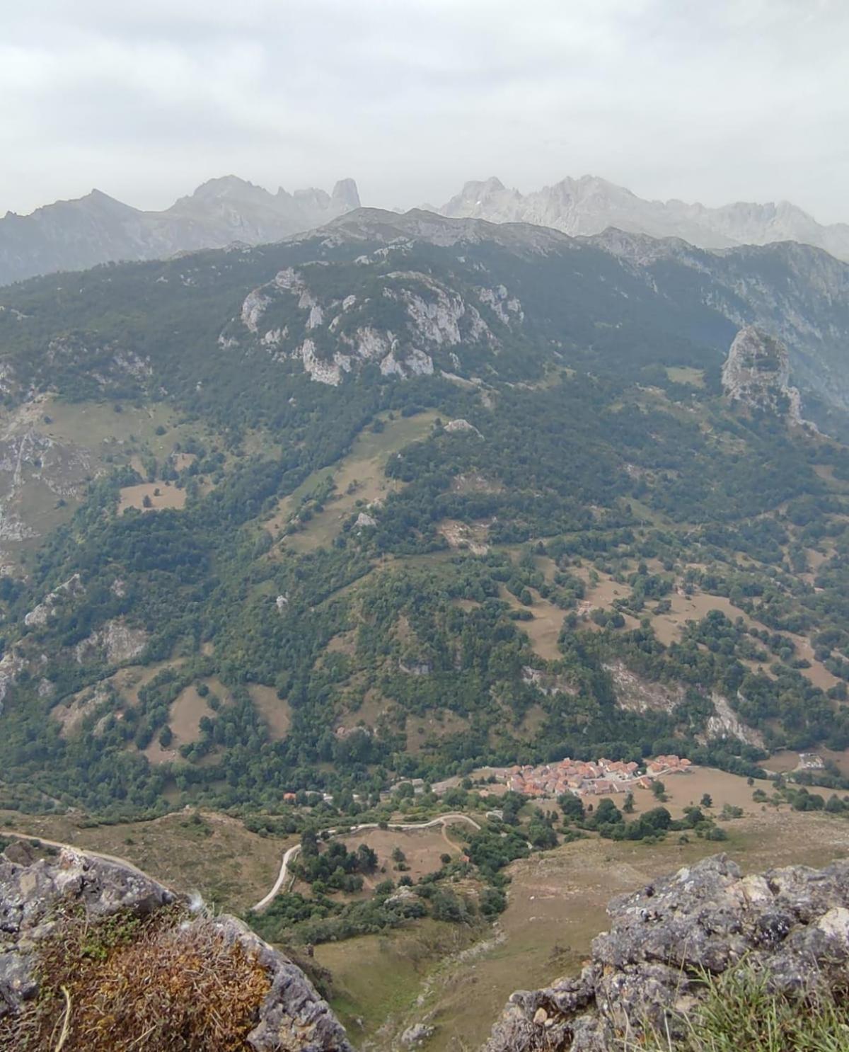La Casina De Tielve De Cabrales Dentro Del Parque Nacional Picos De Europa Villa Kültér fotó